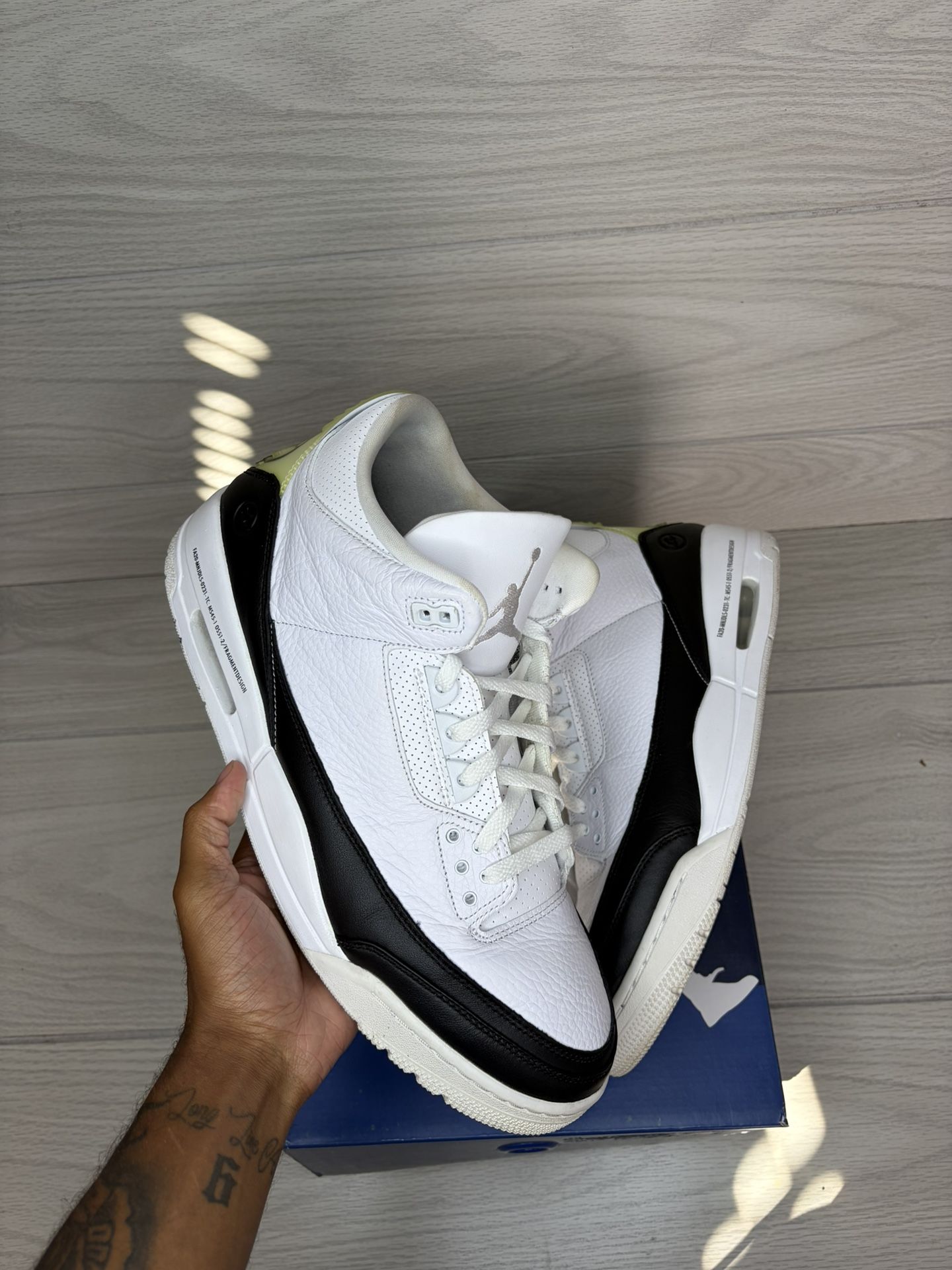 Jordan 3 Fragment