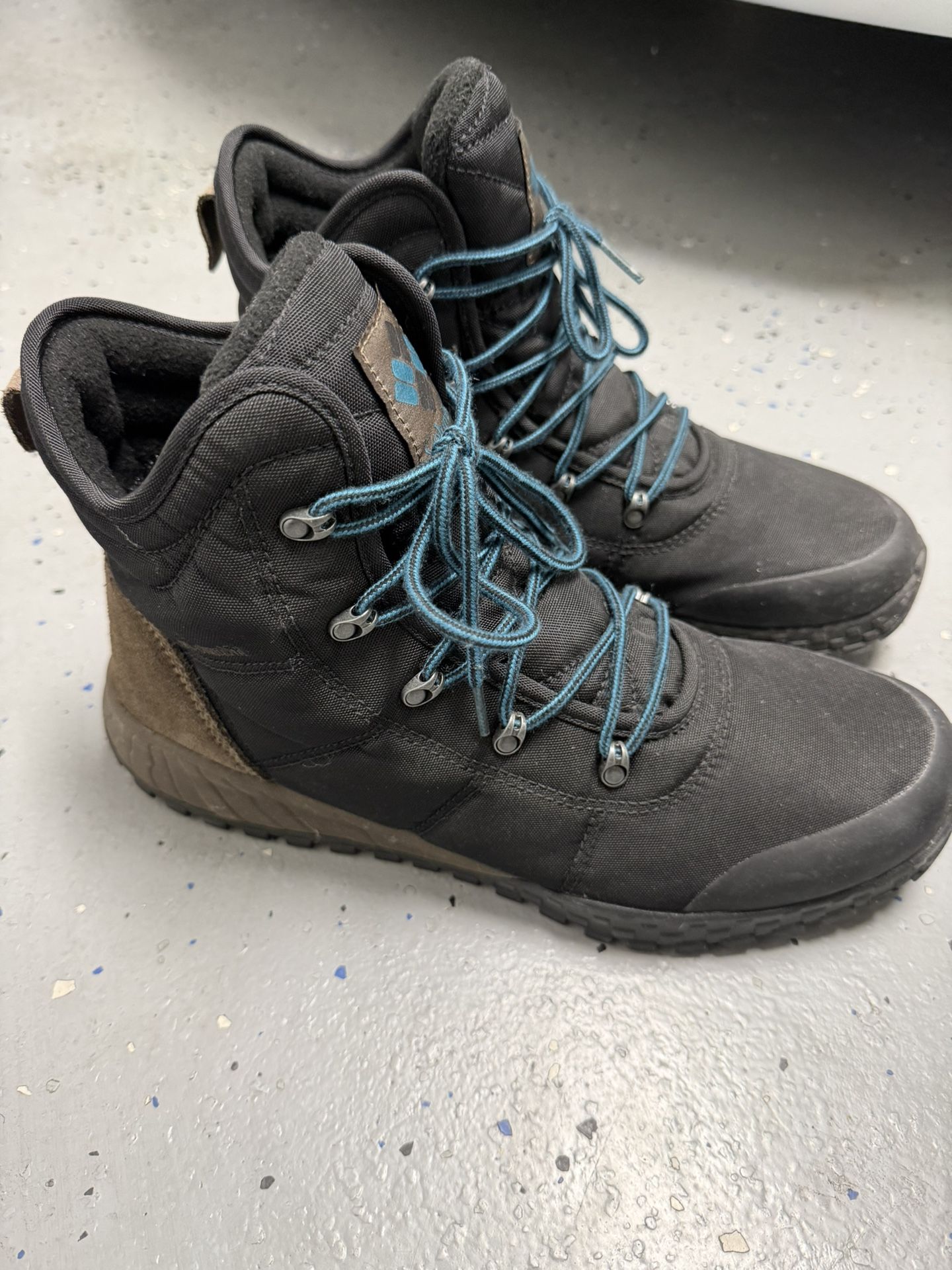 Men’s Hiking Boots