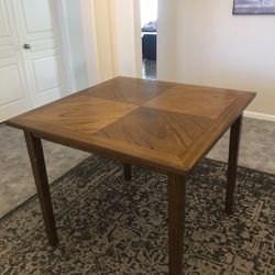 Patterson Counter Table