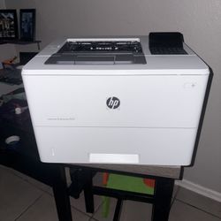 HP PRINTER 2019 Model 250$ Obo