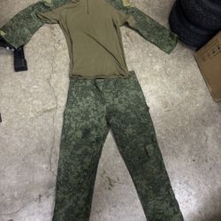 Military “Russian EMR Ratnik Uniform”