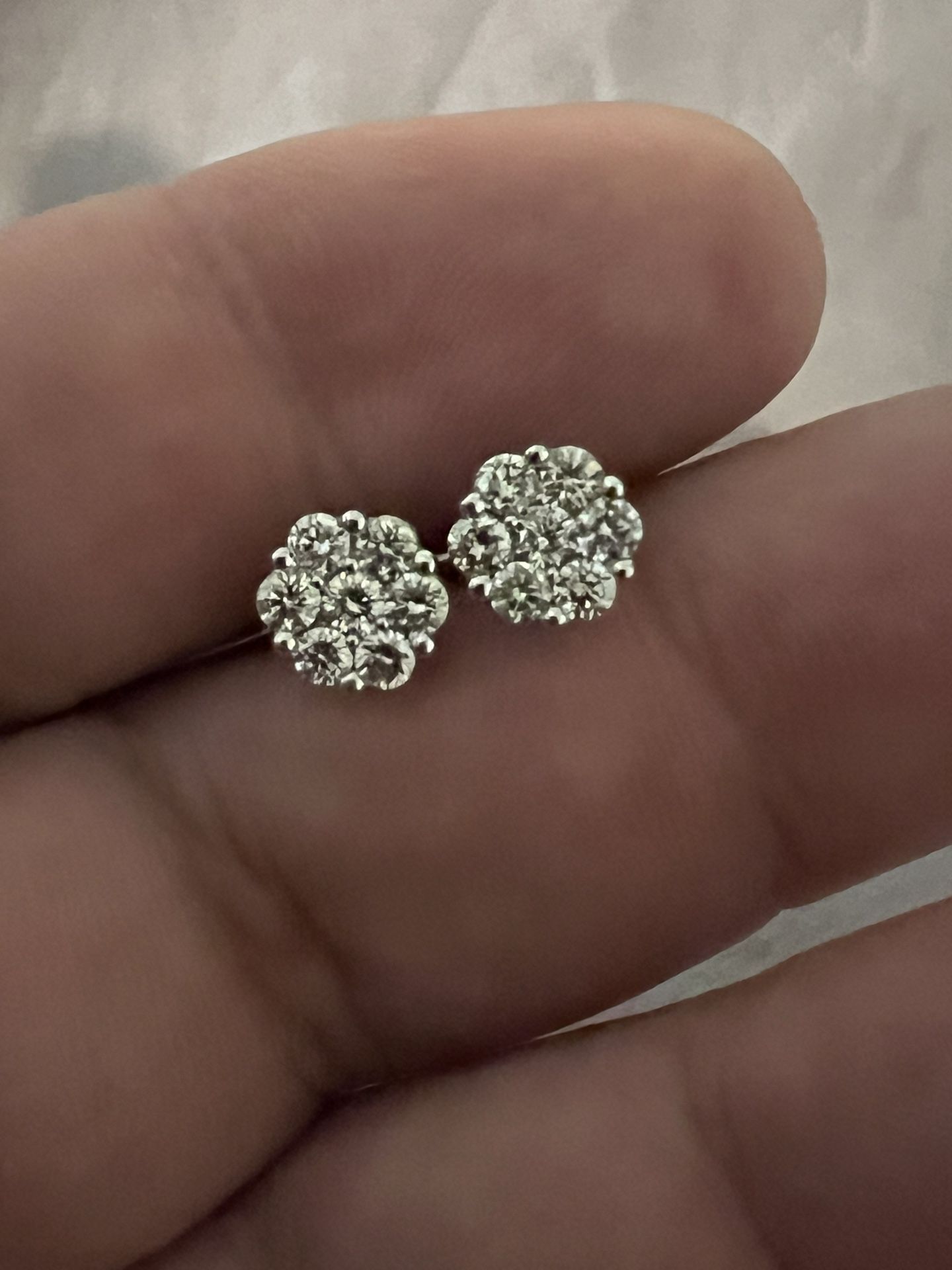 1ctw natural diamond 14k white gold earrings
