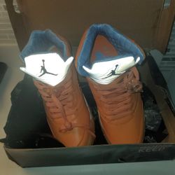 Jordan 5 Retro
DJ Khaled We The Best Crimson Bliss Size 9.5