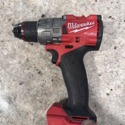 Milwaukee Fuel Drill And Charger
