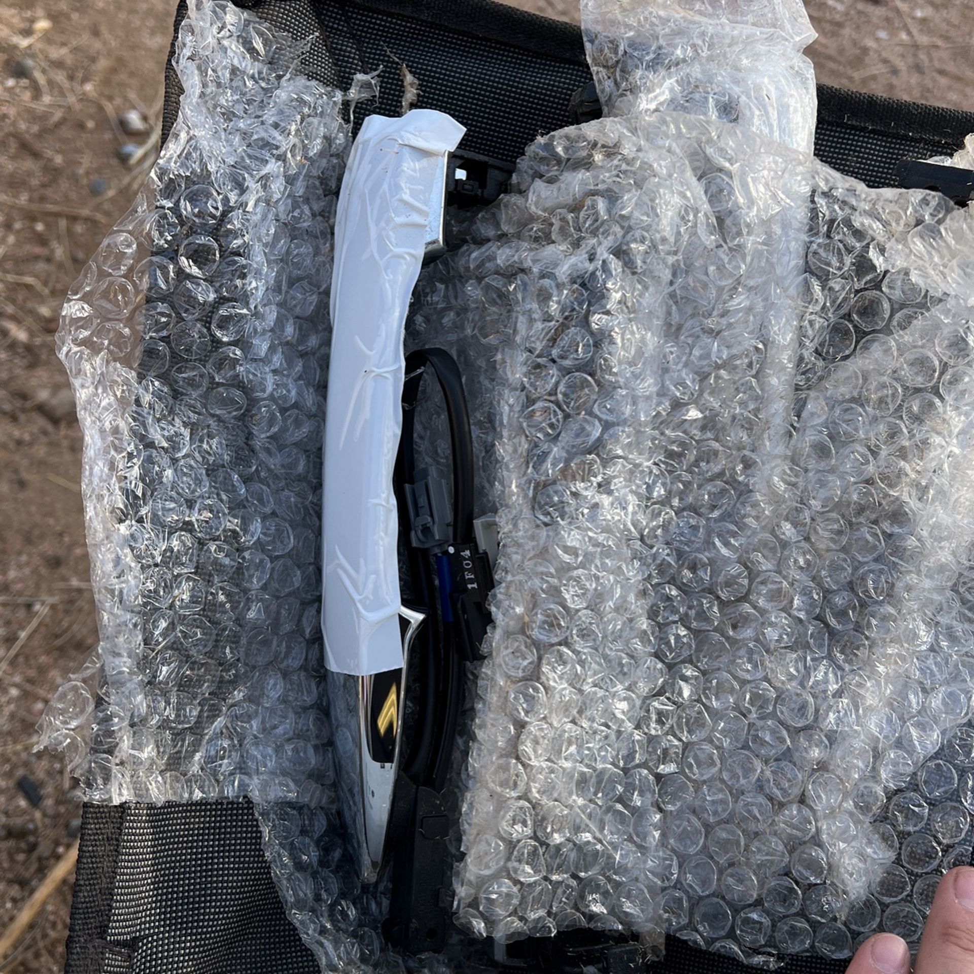 2015-2018 Nissan Sentra Door Handles