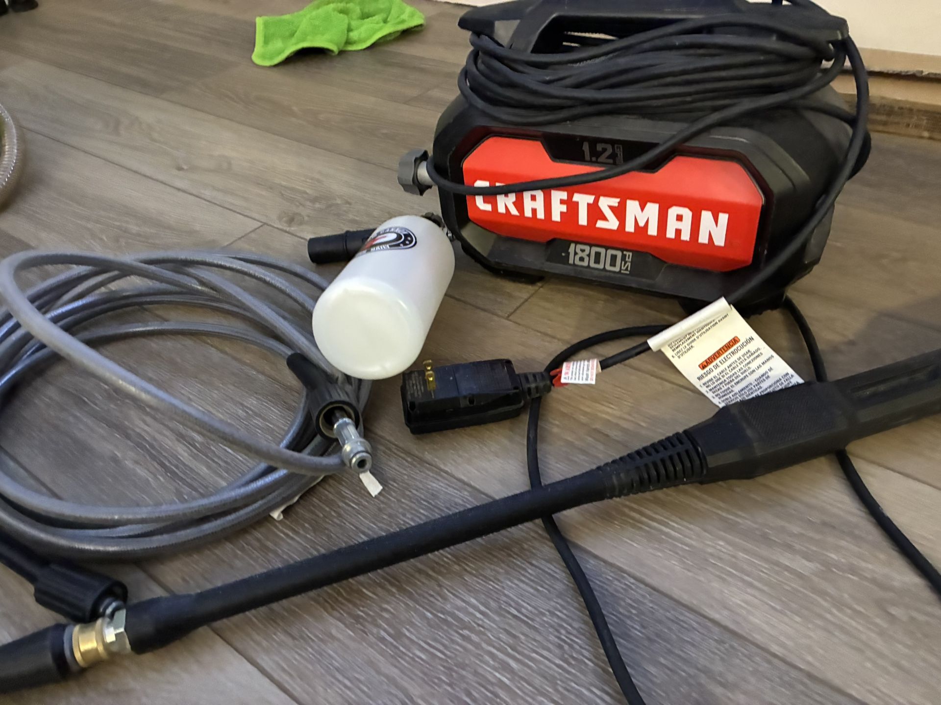CRAFTSMAN Electric Compact Cold Water Pressure Washer CMEPW1700
