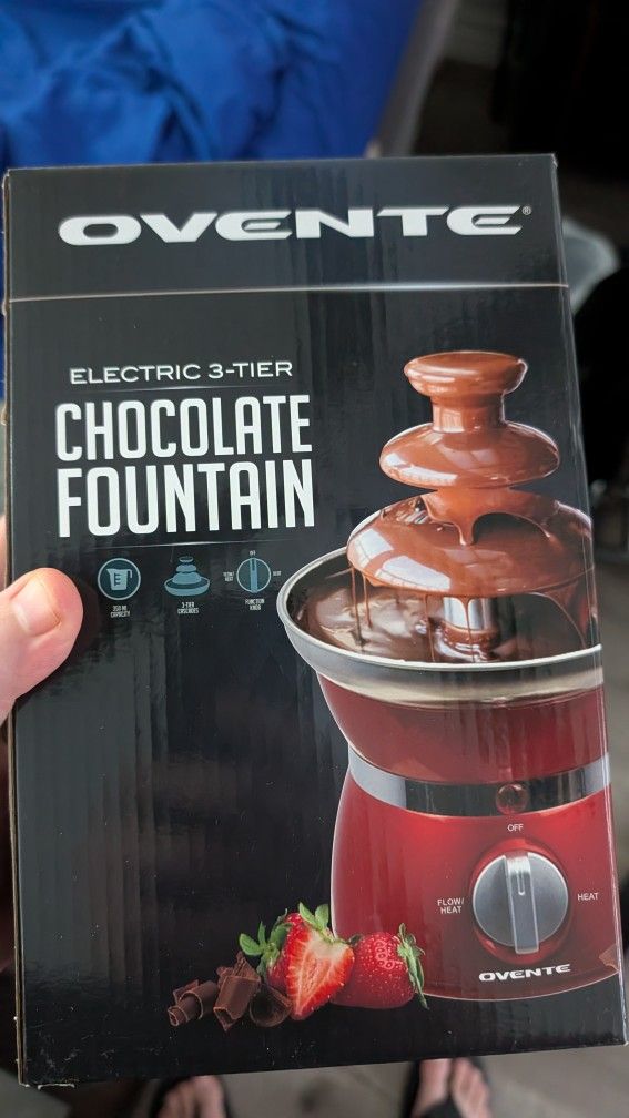 Ovente 3 Tier Chocolate Fountain