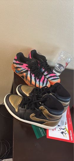 Air Jordan 1 Retro High Black Gold and ja morants