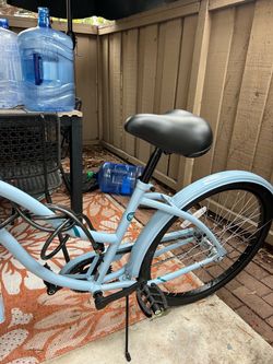 Light Blue Cruiser Bicycle