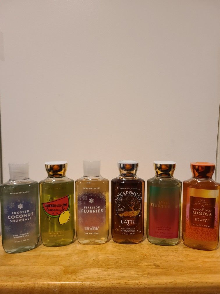 6 Bath & Bodyworks Shower Gels