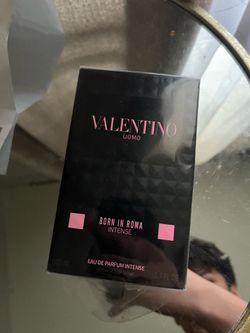 Valentino Uomo Born in Roma Intense Eau de Parfum