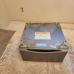 Washer And Dryer Pedestals