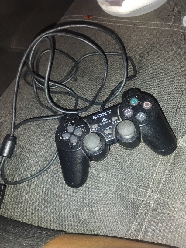 PlayStation 2 Controller