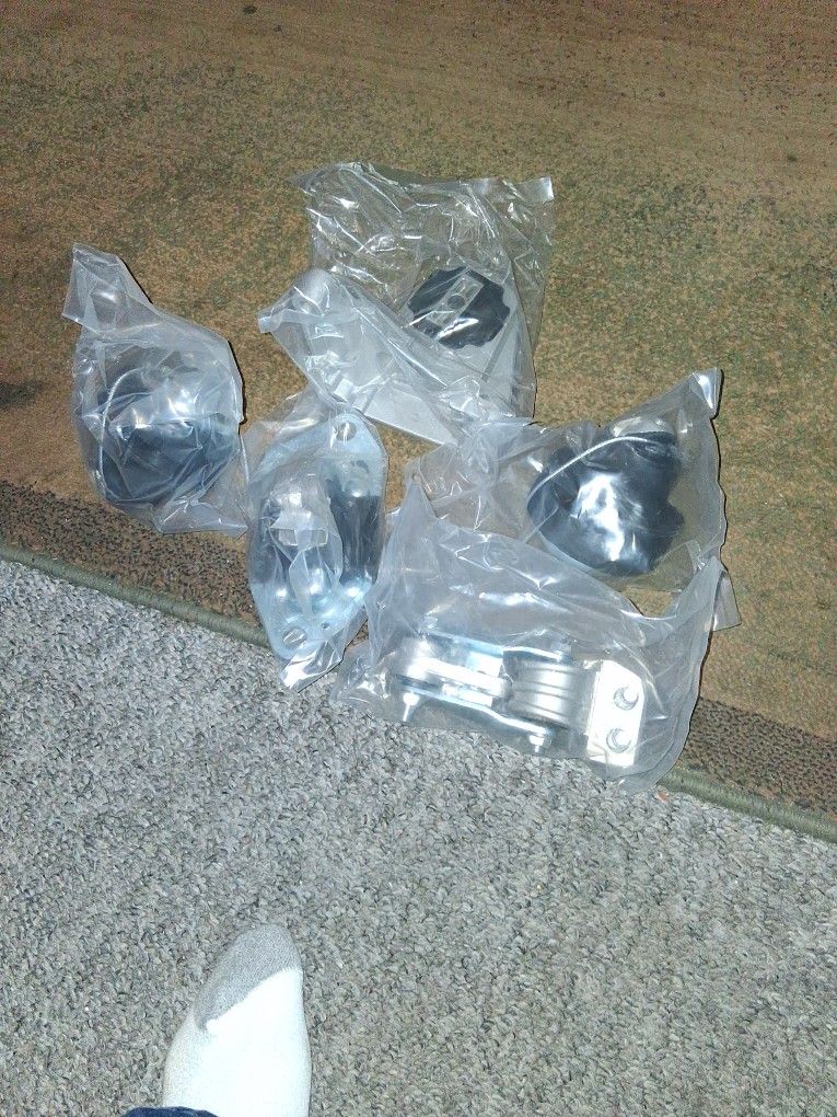 Motor And Transmission Mounts 