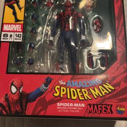 Mafex Ben Reilly 