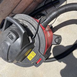 9 Gal Craftsman Vacuum