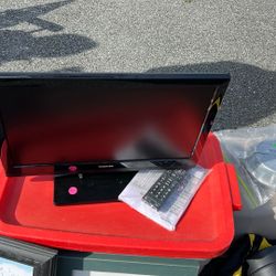 18’ Toshiba Colored T V