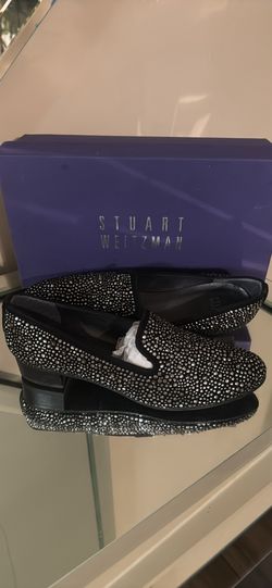 STUART WEITZMAN