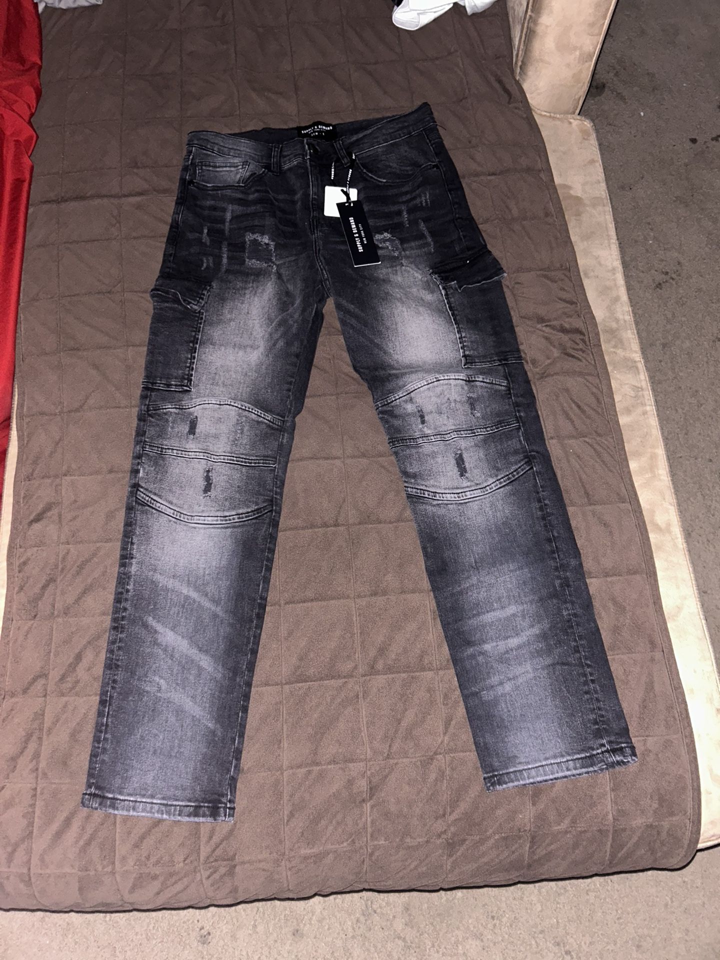 Supply & Demand / JD Sports / Look Description!