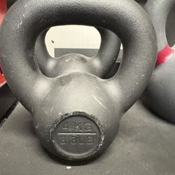 Lifeline Fitness Kettlebell - 4KG/9LB