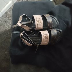 Louis Vuitton Sandals 