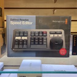 Blackmagic Speed Editor 