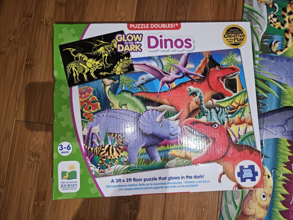 Glow In The Dark Dinosaur Puzzle. $5