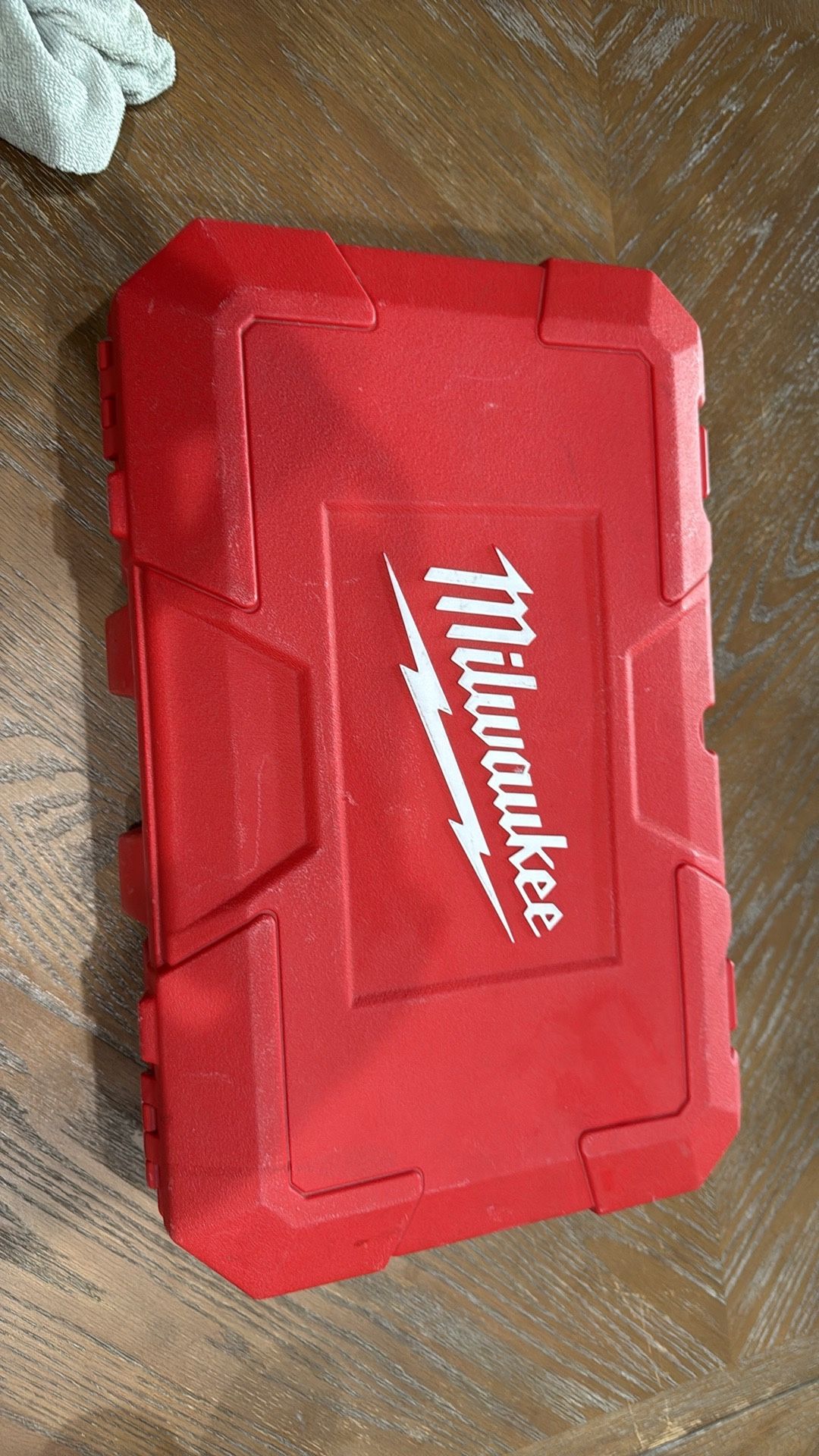Milwaukee Price $100 πππ