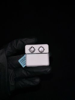 Bussdown earrings