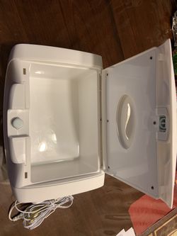 Wipe warmer