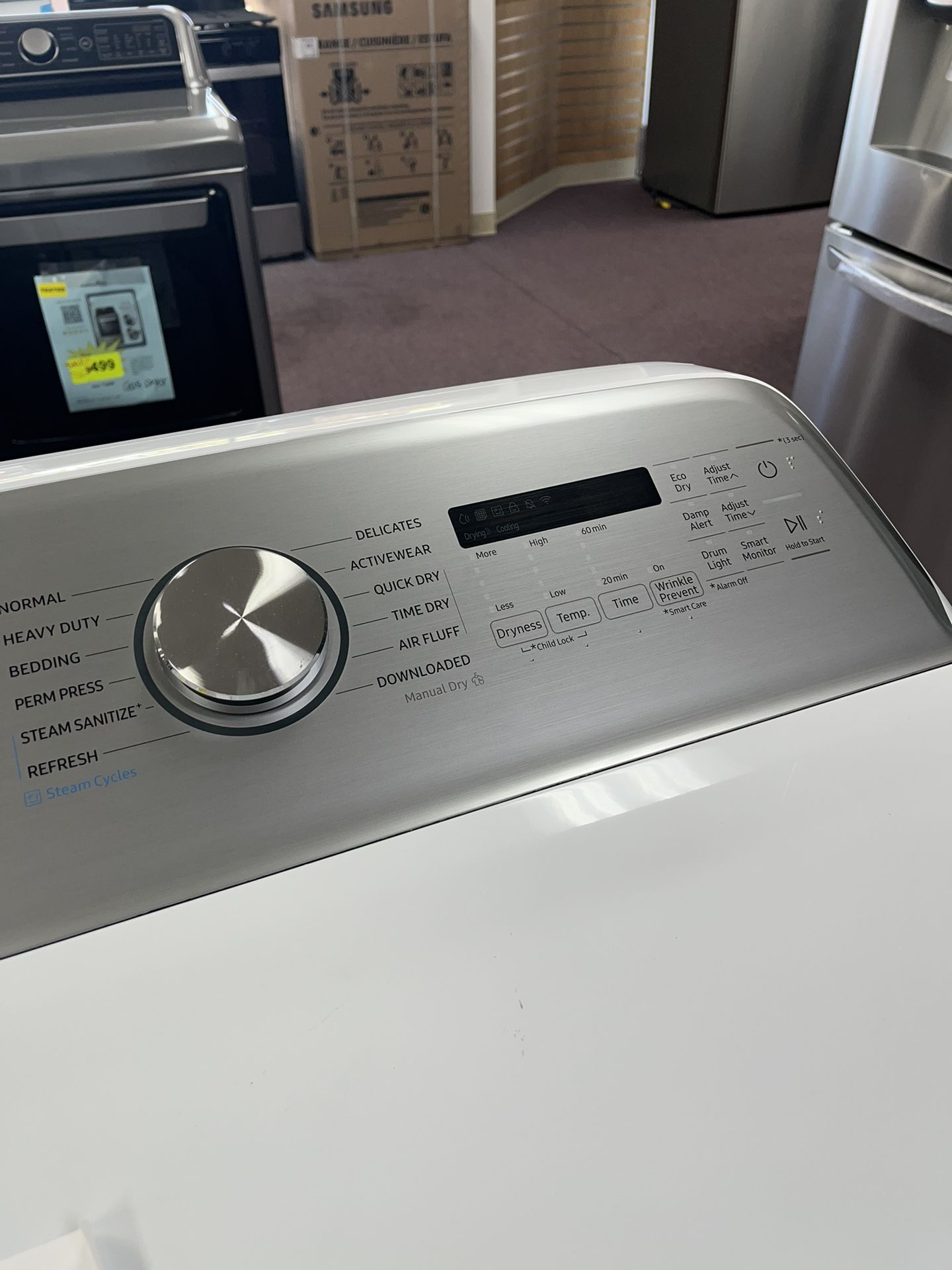 Gas Dryer, Samsung New Scratch And Dents With Manufacturer Warranty.