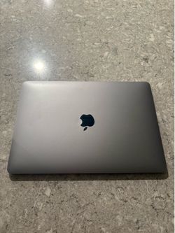MacBook Air 13” M1 256GB – Light Wear, Great Condition