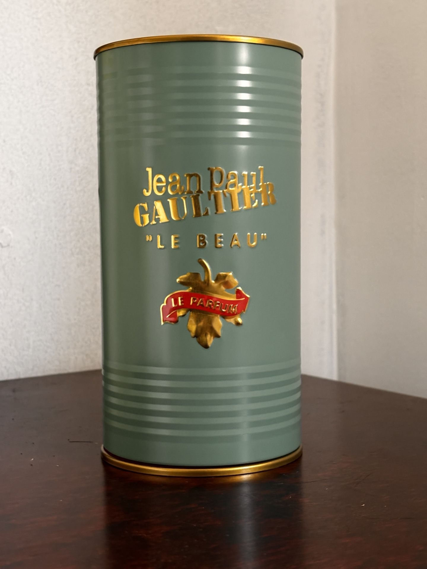 Jean Paul “Le Beau” 1:1