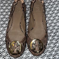 MAKE AN OFFER Tory Burch Snakeskin Brown Flats