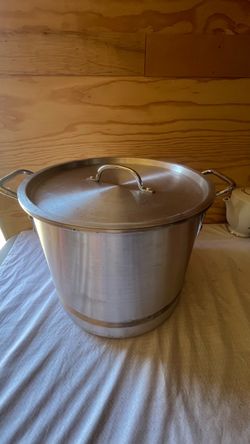 Large Aluminum Stock Pot with Lid