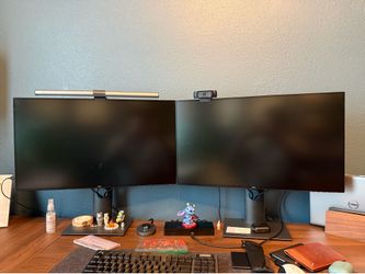 Dell U2720QM 27 Inch UltraSharp 4K UHD, IPS Ultra-Thin Bezel Monitor (HDMI, DisplayPort, USB-C), VESA Certified