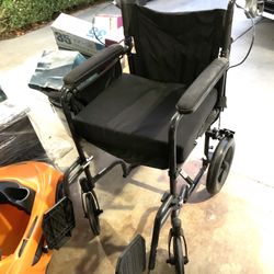 Wheelchair 