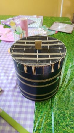 Old hat box