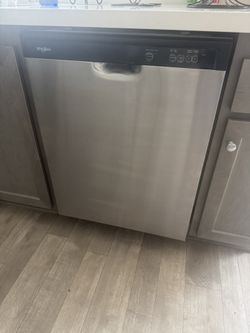 Whirlpool Dishwasher 