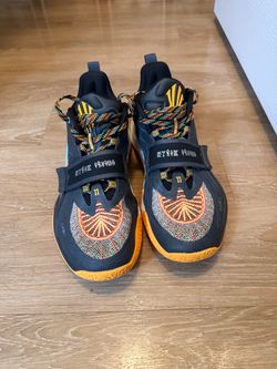 Anta Kyrie 1s size 12