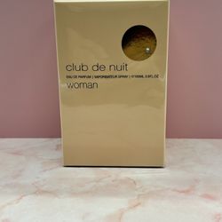 Women’s Club de Nuit
