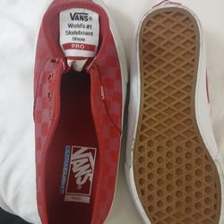 Vans low tops lacrs