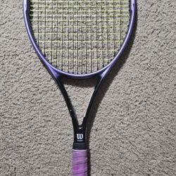 Wilson Hammer 5.2 95 In²4 1/8 Tennis Racket 