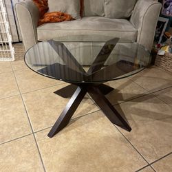 Pier One Coffee Table, Glass Top 30” Dia, Acacia Wood Base, Like New