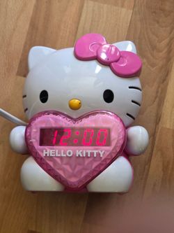 The Hello Kitty KT2064 AM/FM Projection Alarm Clock Radio