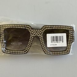 Women’s Simply Vera Wang Moriah Rectangle Sunglasses $20