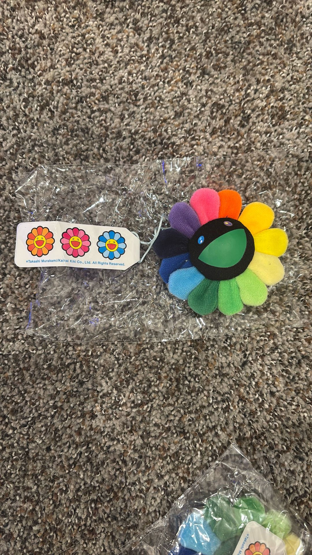 Takashi Murakami Rainbow Flower Plush Keychain Brand New 