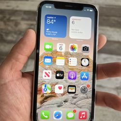 iPhone XR  W/ New Tempered Glass Screen Protector Installed