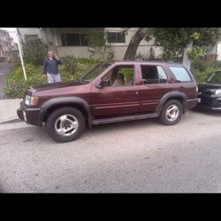 1997 Infiniti QX4