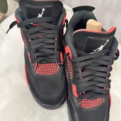 Air Jordan 4 Retro Thunder Red